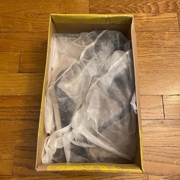 Women’s Mix No. 6 Seranna Pump, Black & Clear, Size US 9 - Picture 6 of 7